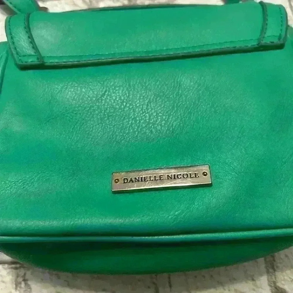 Danielle Nicole Vegan Faux Leather Mint Green Crossbody Bag Purse - Picture 3 of 8